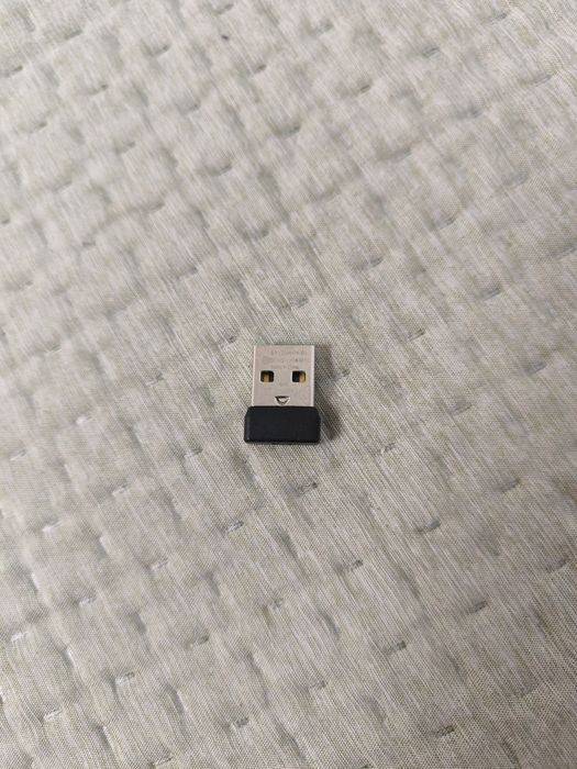 Logitech G304 беспроводная мышь