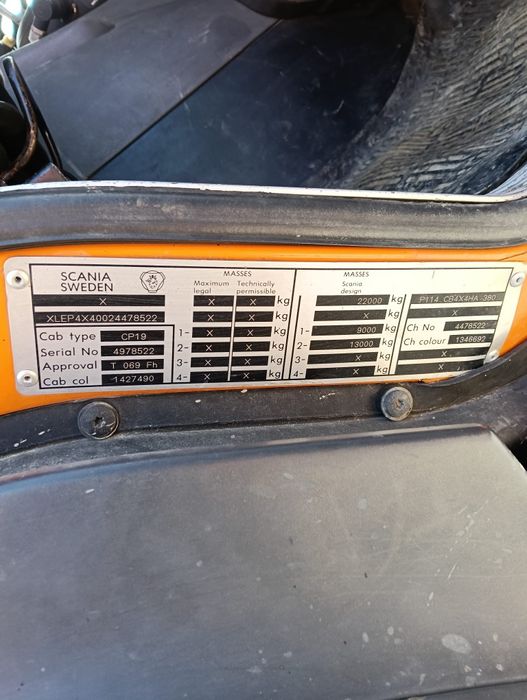 Vând camion 4x4 basculabil