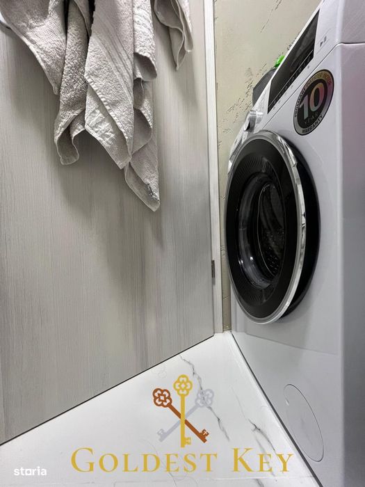 Apartament modern cu 2 camere semidecomandate, balcon si parcare!