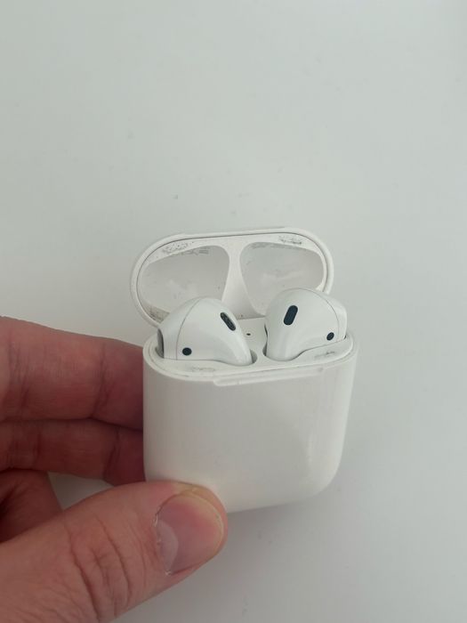 продам airpods 2