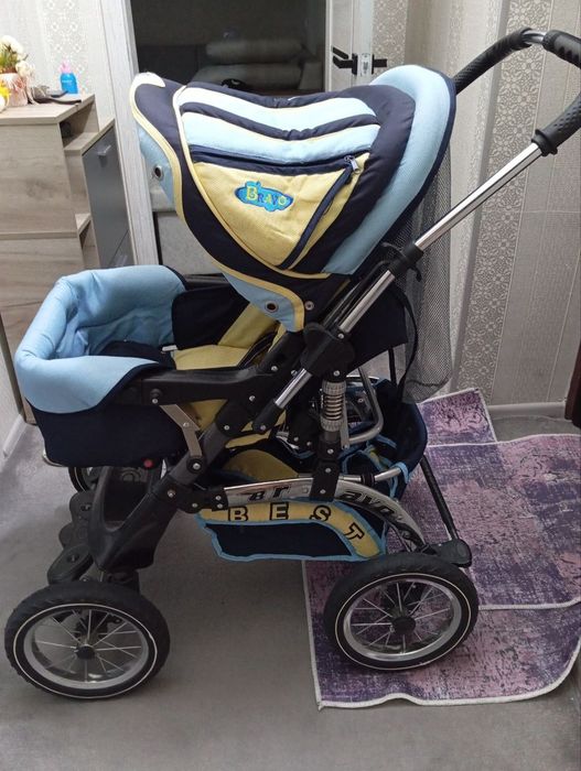Детская коляска в отличном состоянии