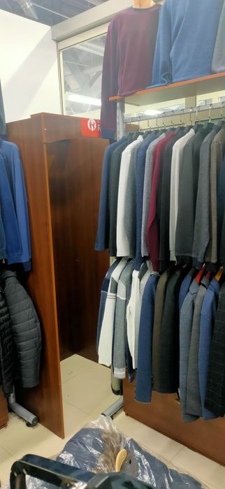 Мебель для бутика.