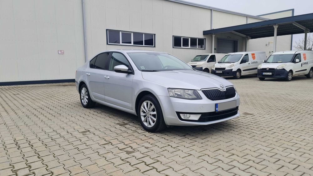 SKODA Octavia 3 berlina, motor 2.0 TDI - 150CP - an 2015 - Euro 5