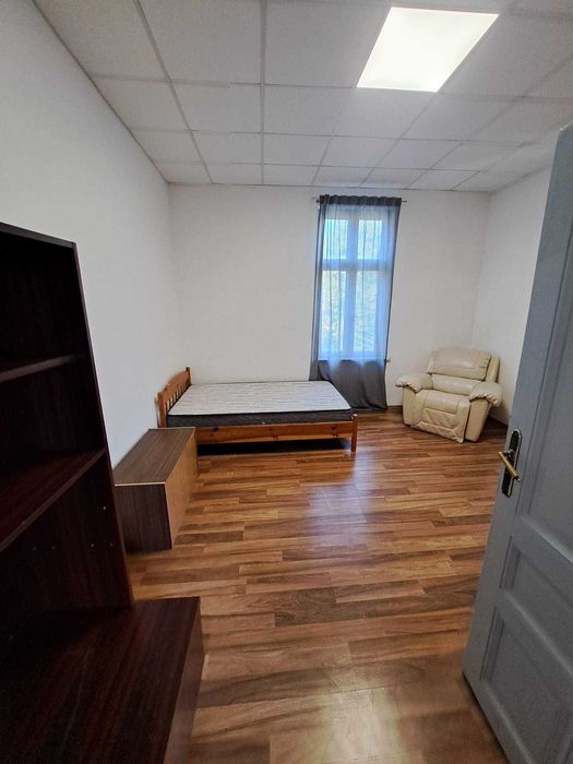 Дава се под наем Етаж от къща в София, Овча купел - 120 кв.м за 535.5 € - Снимка #9