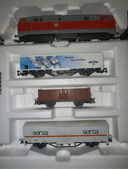 PIKO Set trenulet electric de marfă H0