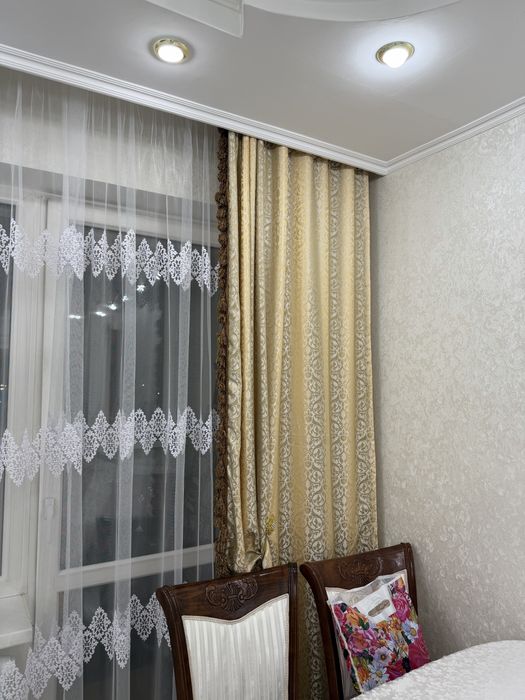 Продам шторы с тюлью