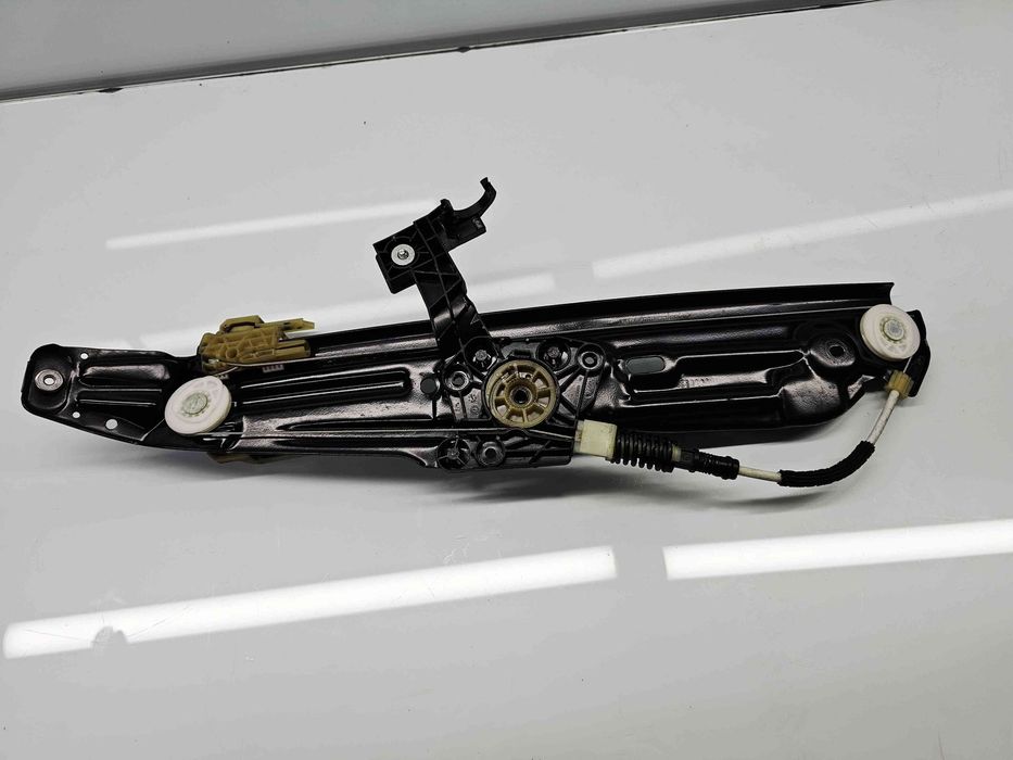 Macara electrica geam dreapta spate Bmw 5 (F10) [Fabr 2011-2016]