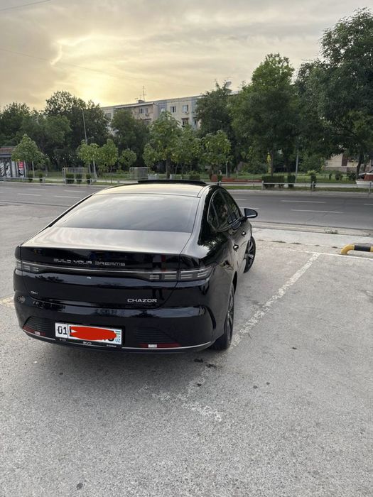 BYD Chazor flegship