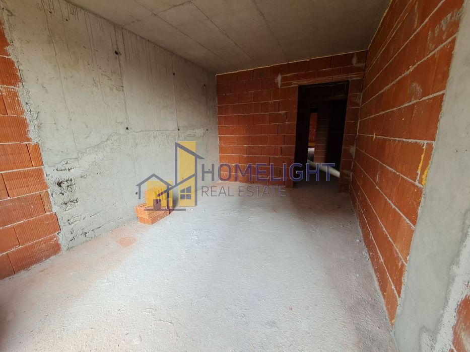 Тристаен апартамент в кв. Овча купел