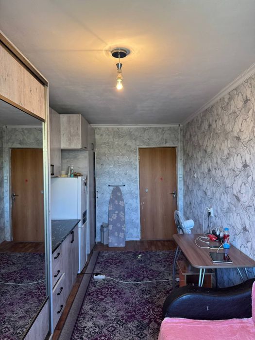 Срочна Общежитиядан 1 бөлме сатылады