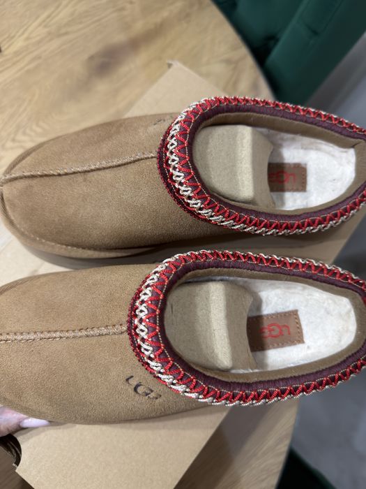 Ugg tazz marimea 37