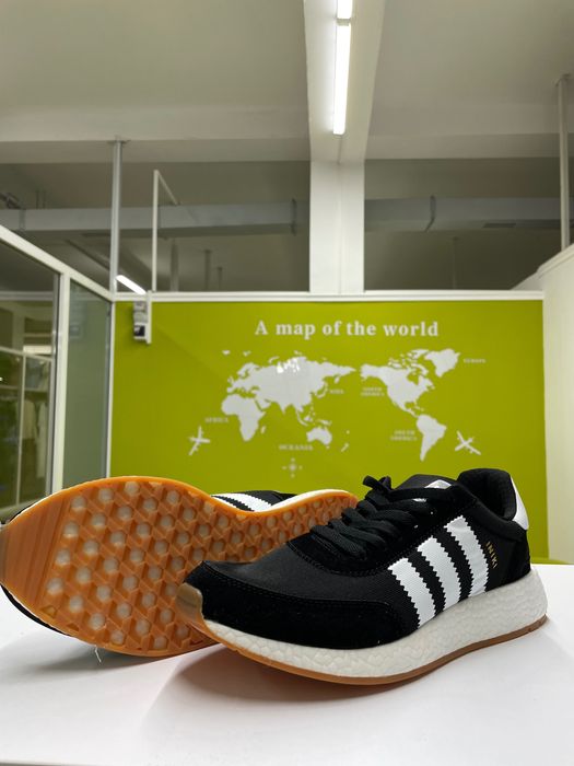 Кроссовки кроссы