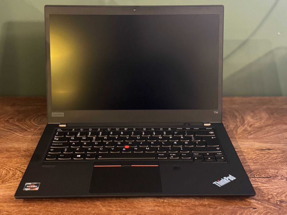 Лаптоп Lenovo ThinkPad T14 G2 Ryzen 5 5650u, 16GB,256GB NVME,14"FullHD