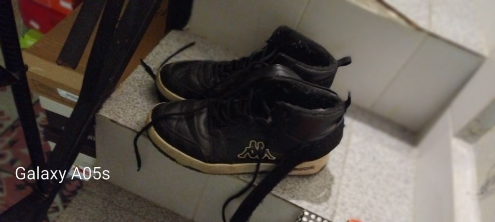 Зимни обувки 15 лв за бр.