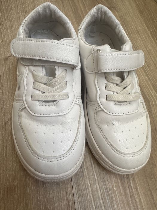 Деский обувь