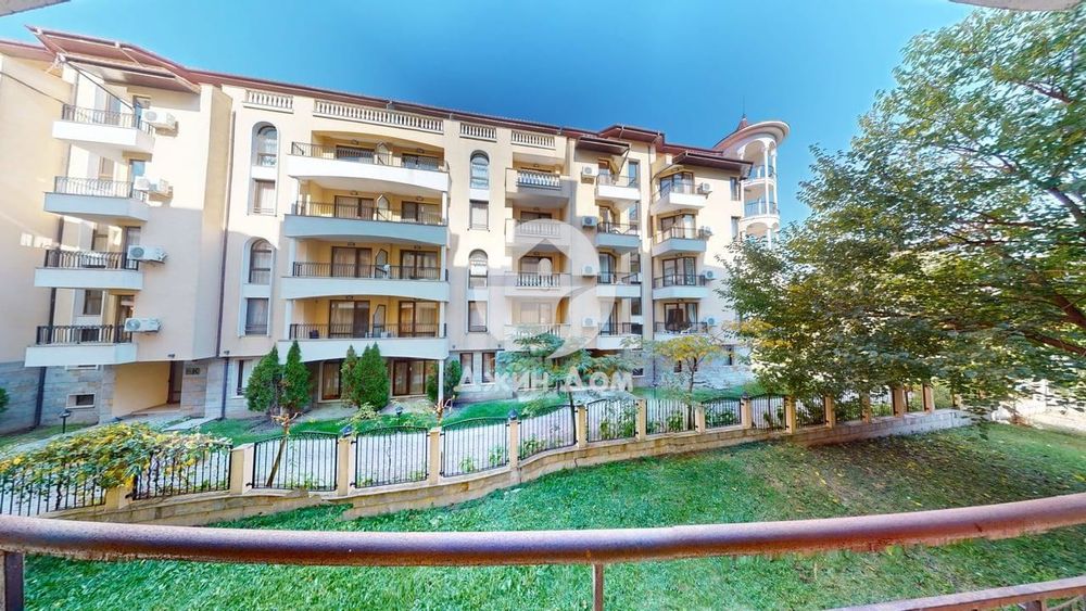 Продава се Двустаен апартамент в к.к. Слънчев бряг - 63 кв.м за 1096 €/кв.м - Снимка #8