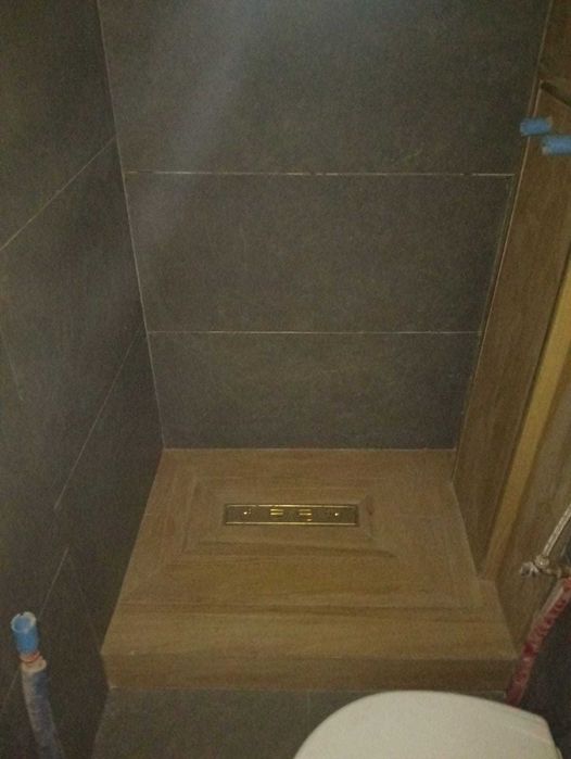 Vând casă cu 58 arii de teren langă orasul Dej