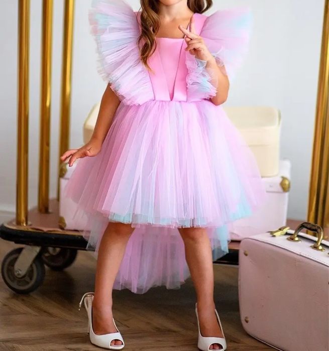 Красивое платье для девочки