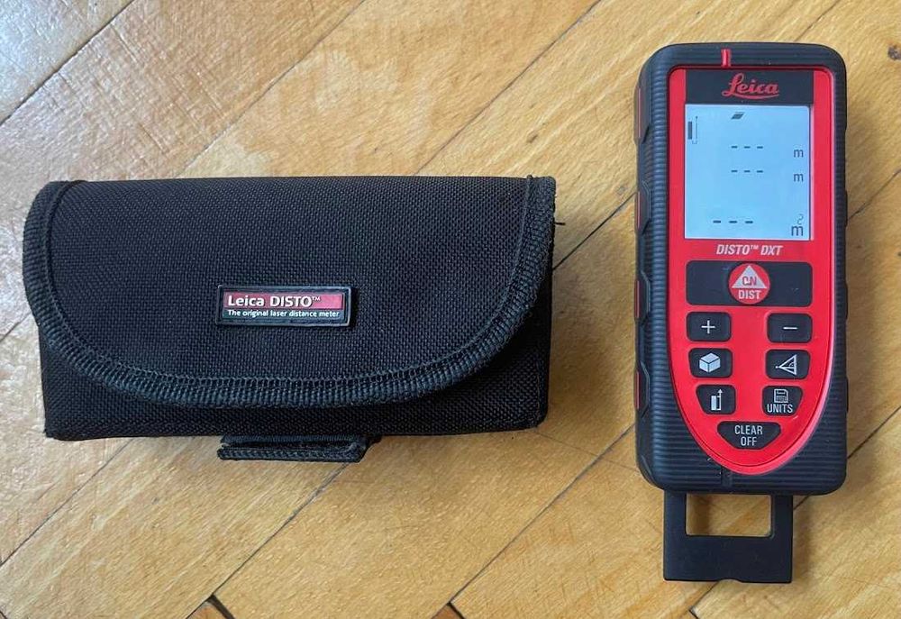 Leica Disto DXT Лазерен ролетка 70м със защита от вода IP65 и удар Made in Hungary
