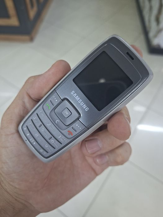 Samsung sgh-c140 sotladi