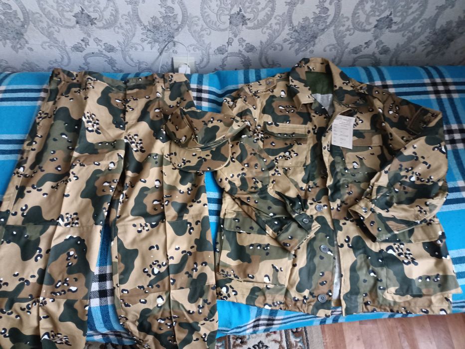Продам камуфляжный костюм