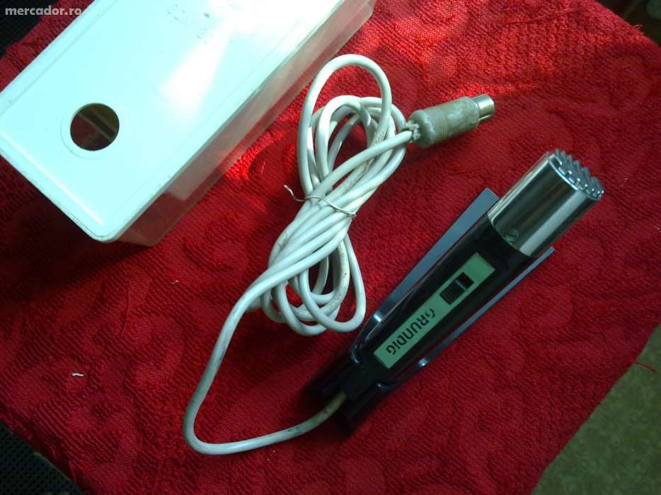 Microfon GRUNDIG Model GDM-305 / Made in Germany