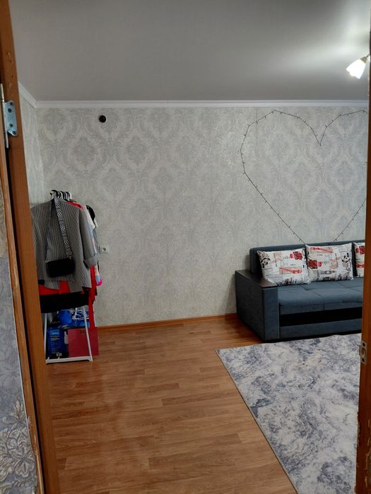 Продам 1 ком  квартиру