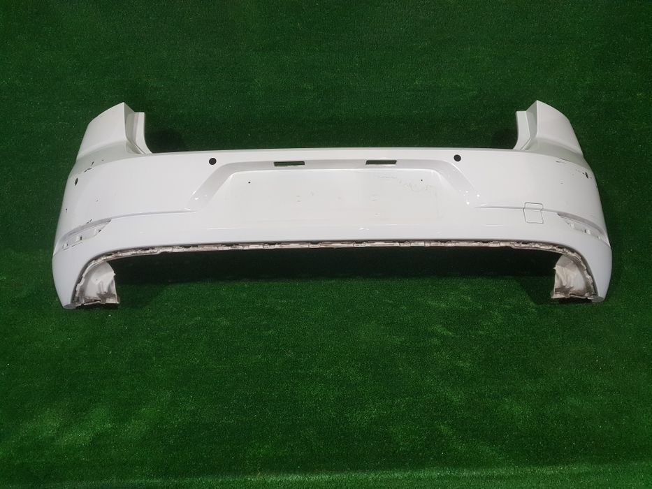 Bara spate VW Golf 7 Facelift an 2017-2019 Cod 5G6807421BK