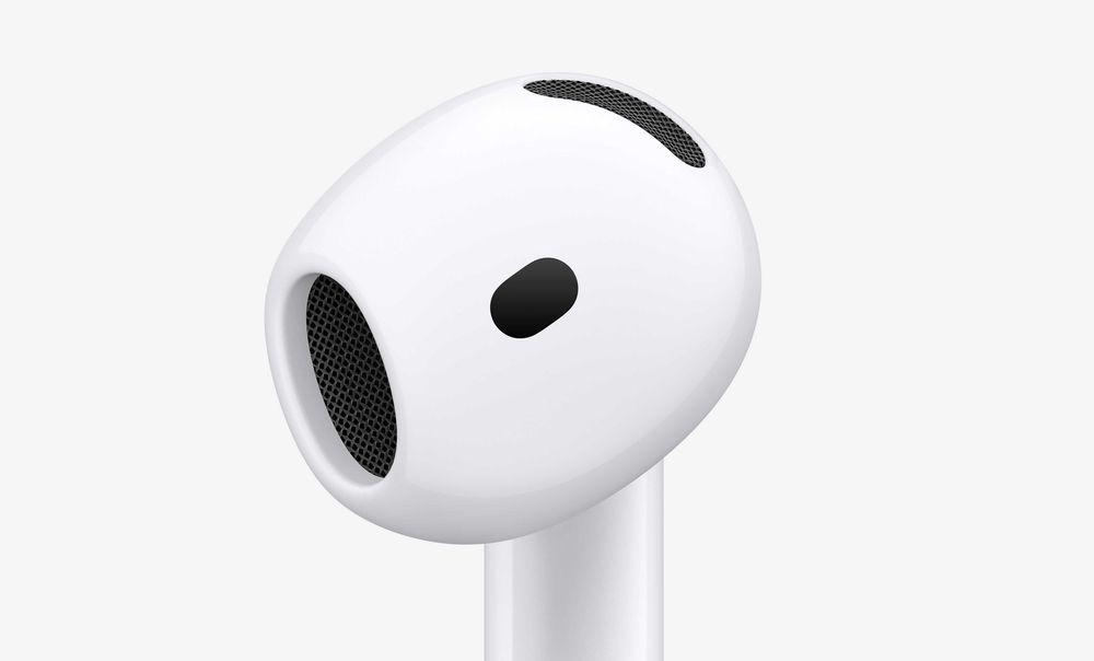 Apple AirPods 5 с Wireless Charging Case