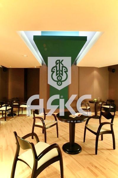 Продава се Магазин в София, Витоша - 188 кв.м за 1500 €/кв.м - Снимка #4