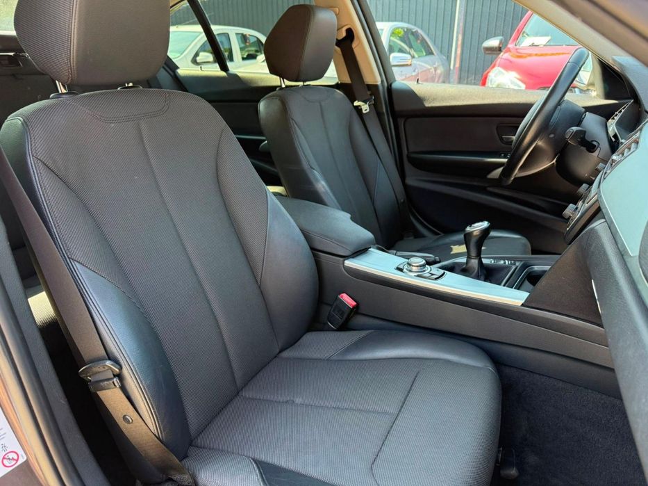 BMW Seria 3 Bmw 320d // Vindem in Rate Avans Zero cu Buletinul //