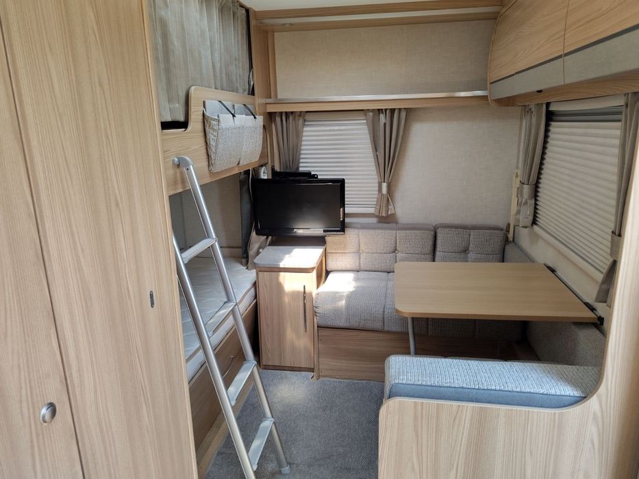 Каравана Coachman Amara 570/6, модел 2018 година