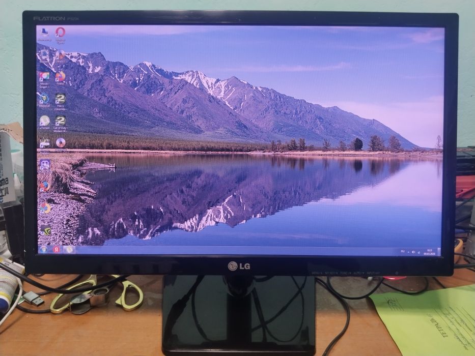 Монитор LG Flatron IPS234
