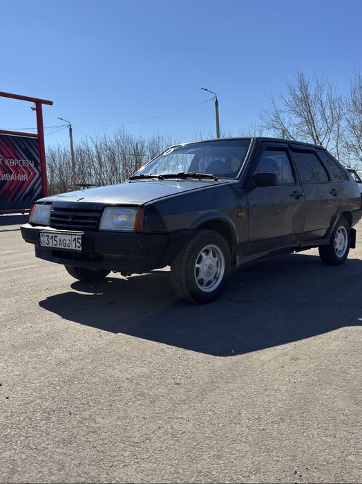 Лада Ваз 21093i