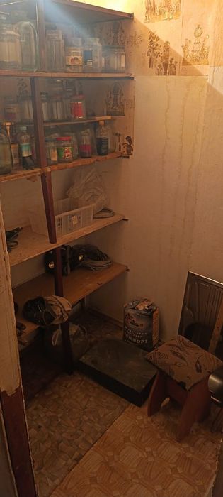 Продам трёх комнатную квартиру