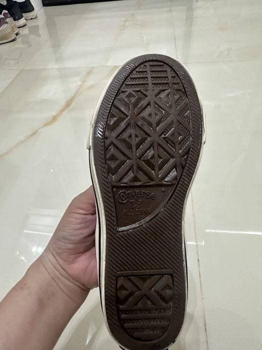 Продам детские кеды Converse
