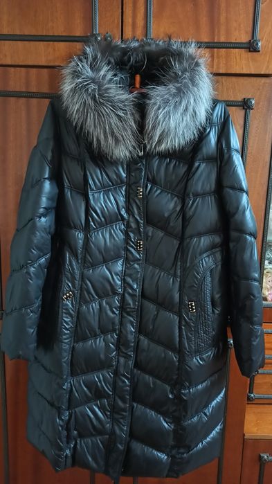 Продам зимний пуховик