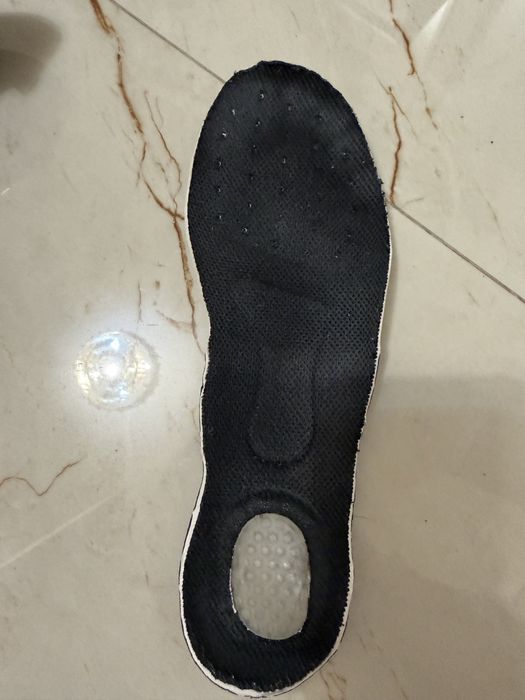 Бутсы футбольные