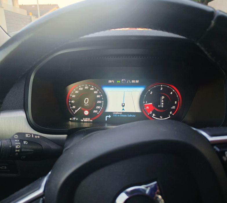 Volvo S90 D4 2018, sedan,premiumm,diesel, dotări excelente, negociabil