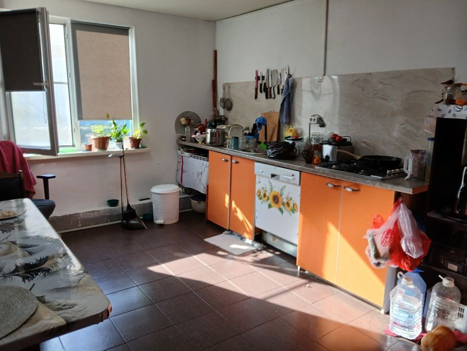 Продам в элитном районе дом. Медеуский район.