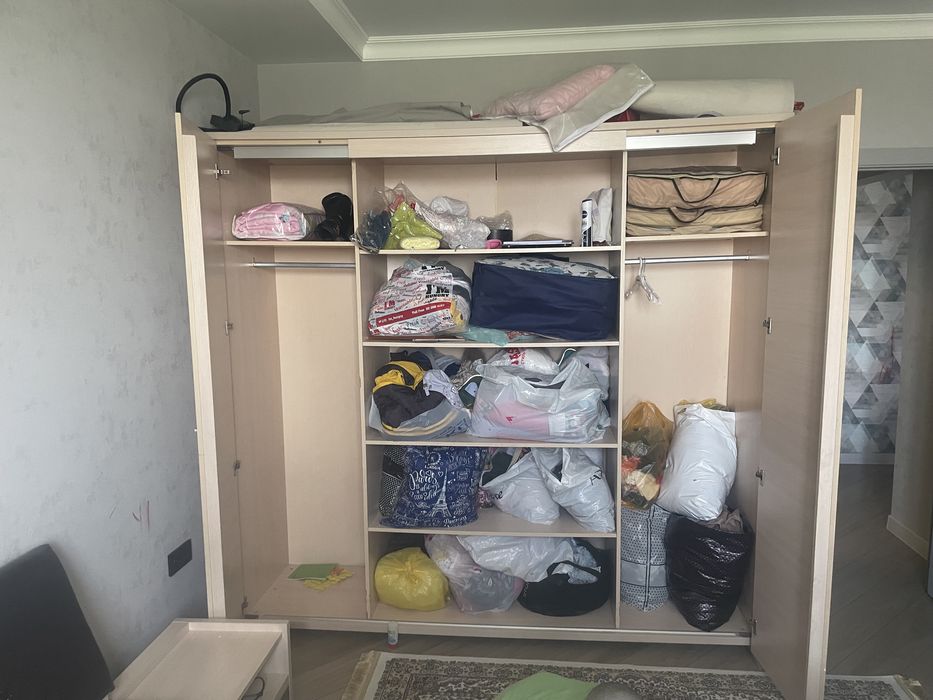 Шкаф ( шифоньер) купе