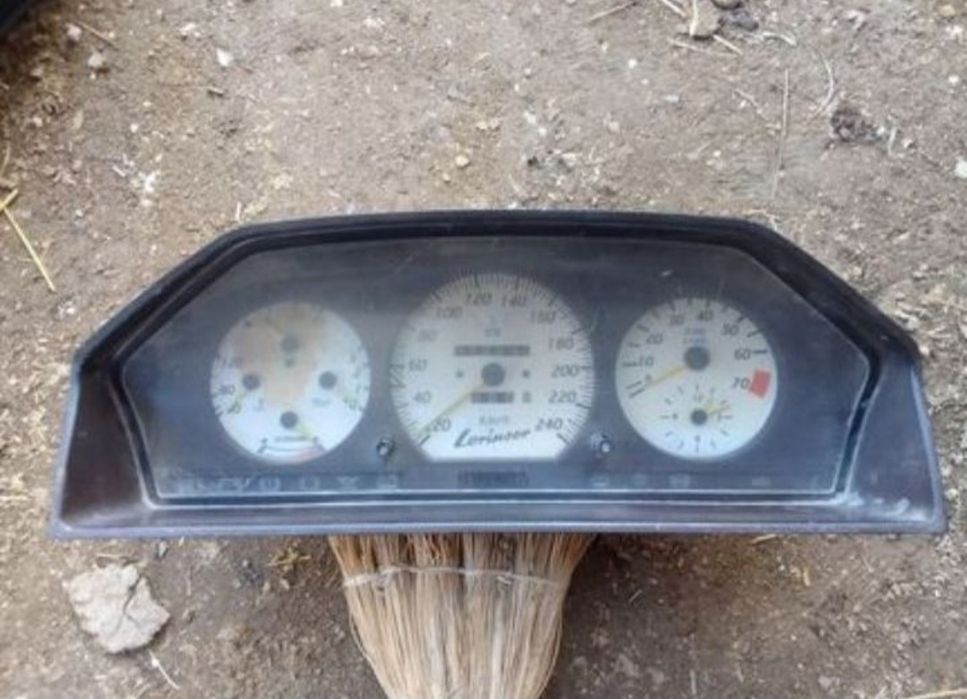 Продам  запчасти