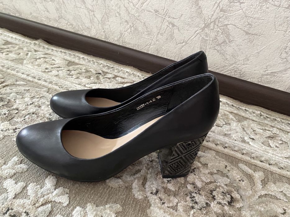 Продам туфли производство Турция