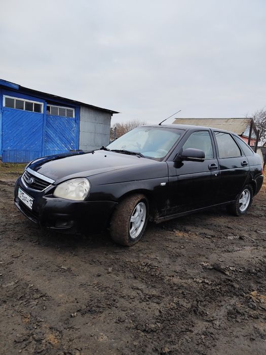 Продам Приору 2012 год