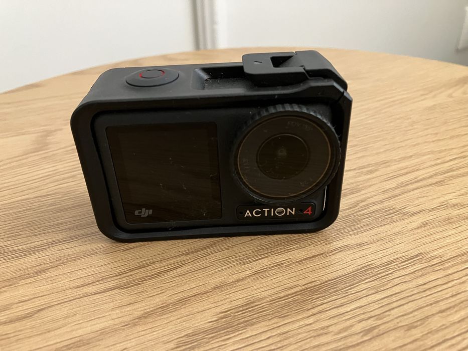 Dji osmo action 4 + карта памет и аксесоари