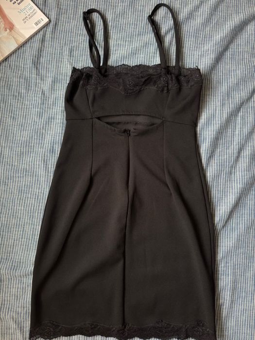 Къса рокля Bershka