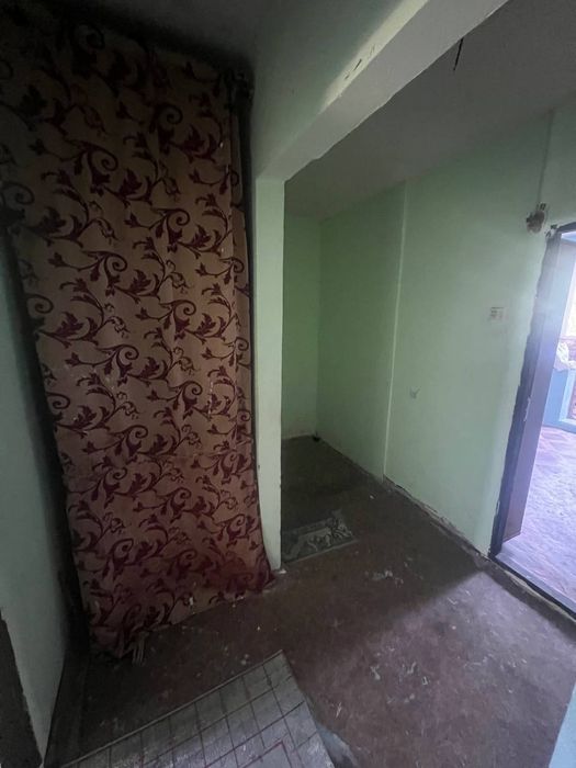 Зудлик билан сотилади 2 хона 1 этаж орка ховлиси бор Супер заводской