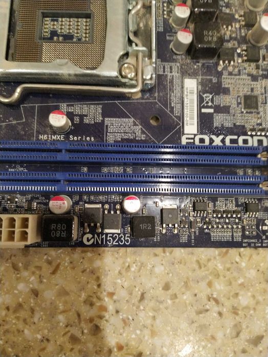 Материнская плата Foxconn H61 LGA1155