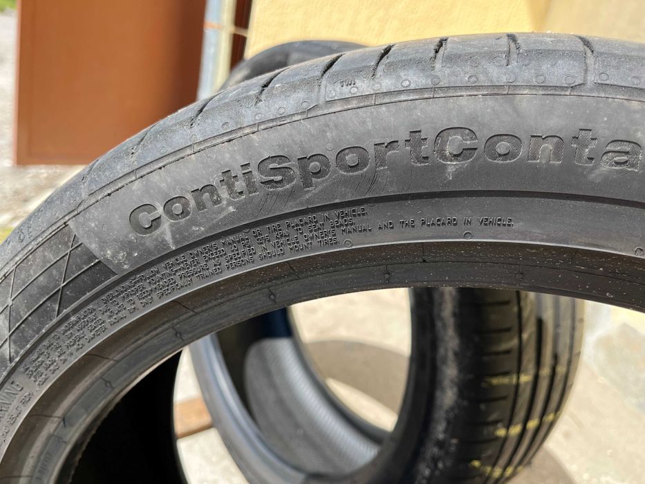 2 бр. летни гуми 225/45/19 Continental DOT 1219 4 mm