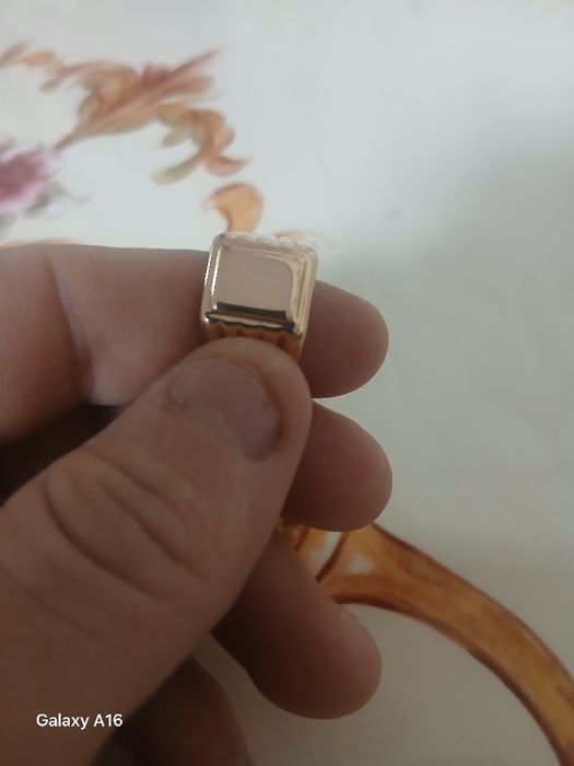 Продам перстень мужской